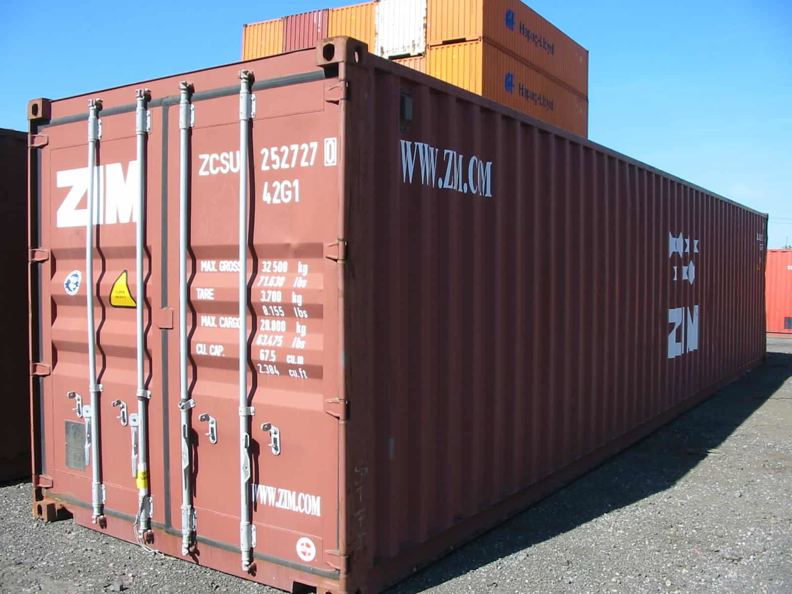 https://cdn.cmgcontainers.net/uploads/product-gallery-images/40-dv-used-shipping-container.JPG