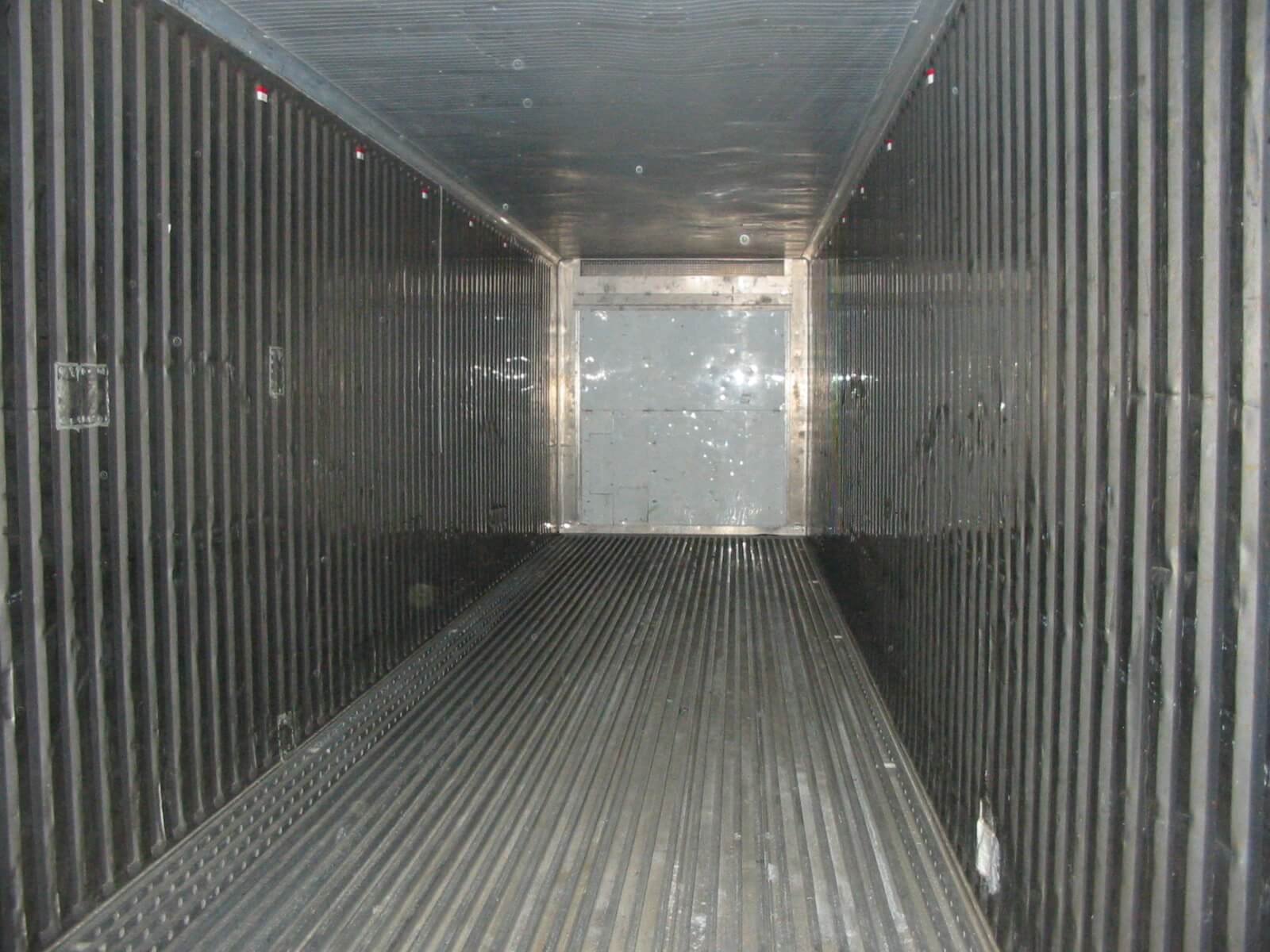 https://cdn.cmgcontainers.net/uploads/product-gallery-images/40ft-hc-insulated-used-shipping-container-1.jpeg