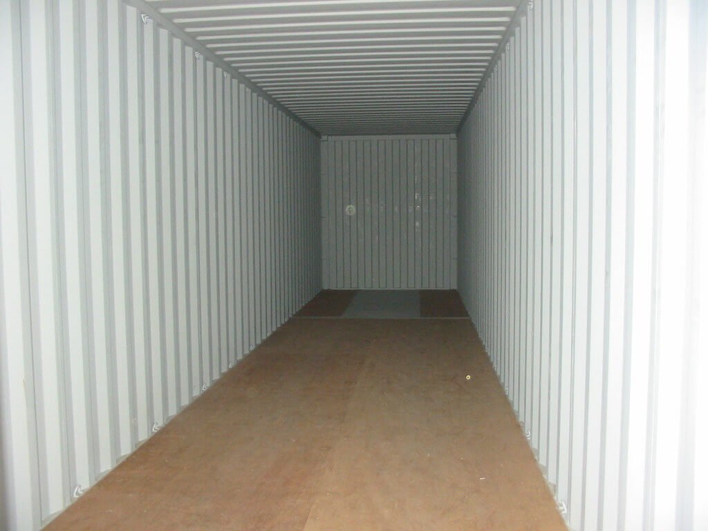 https://cdn.cmgcontainers.net/uploads/product-gallery-images/40ft-new-shipping-container.jpg