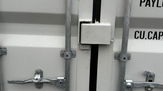 close view of lock box